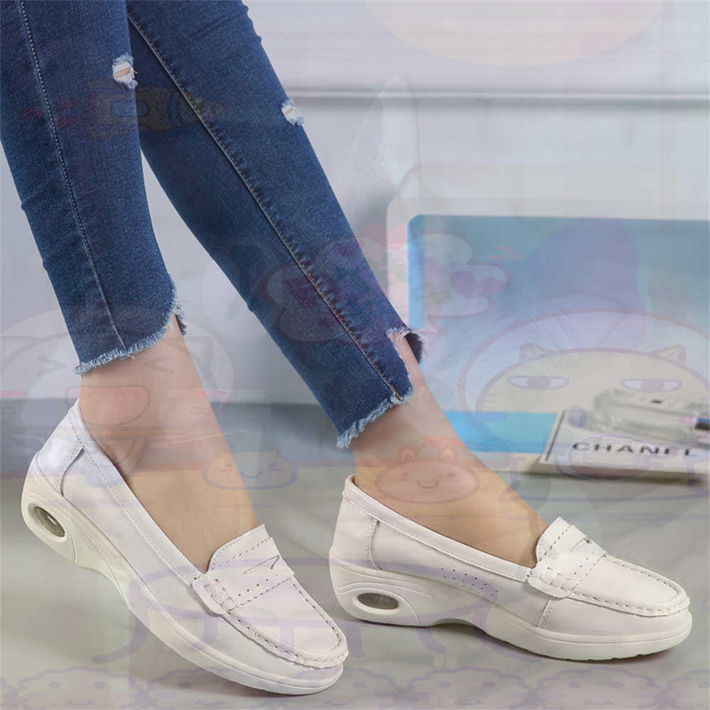 Soft SLIP-ON สตรีขนาดใหญ่รองเท - Luxury Lifestyle Goods บทวิจารณ์และราคา
